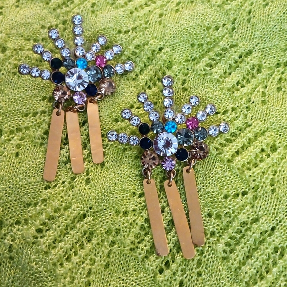 - Neiman Marcus Multicolored Crystals Gold Plated - Picture 2 of 5